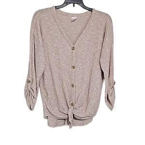 Top Space Dyed Cream & White No Boundaries Tie Bottom Shirt Size L EUC‎